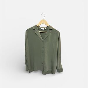 Aritzia Wilfred Olive Green Freeform Shirt Blouse XS